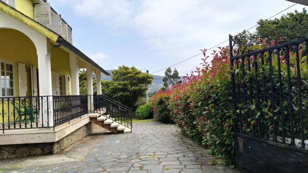 Villa Casa Con Jardin En La Playa De Almieiras Fene Exterior foto